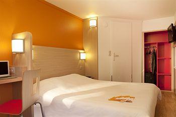Premiere Classe Tours Sud - Les Tours Hotel *